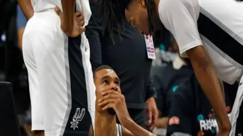 中国U20女足世青赛对阵越南，王爱芳谢宗梅领衔首发